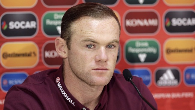 Kehebatan Rooney di United bukan hanya sekedar urusan mencetak gol. Ia pun menjadi yang terbaik dalam urusan tarik suara dibanding rekan lainnya.
