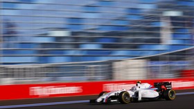 Ecclestone Upayakan Solusi Keuangan