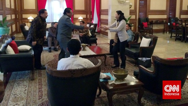 Pelantikan Joko Widodo sebagai presiden dan wakilnya Jusuf Kalla akan dihadiri oleh tamu-tamu penting dari seluruh dunia, MPR pastikan semua berjalan lancar