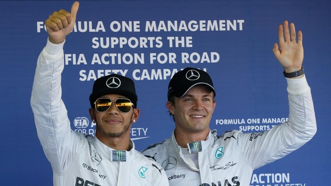 Gelar juara dunia akan ditentukan di balapan terakhir di Abu Dhabi, dan bos Mercedes berkata akan tetap mendukung siapapun yang tak rebut gelar.
