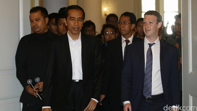 Pendiri sekaligus CEO Facebook, Mark Zuckerberg, menyoroti masalah efisiensi penggunaan data atau internet di Indonesia