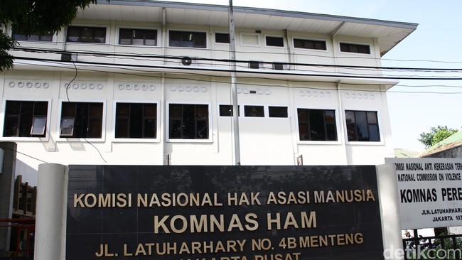 Pemerintah tidak segera membuat payung hukum yang menjamin kebebasan beragama dan berkeyakinan.