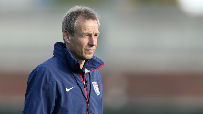 Juergen Klinsmann diminta untuk mempertanggungjawabkan hasil buruk yang didapatkan tim nasional Amerika Serikat dalam enam laga terakhir.