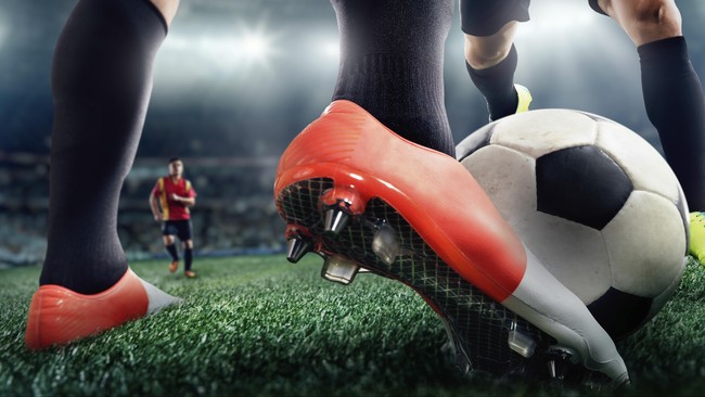 Setelah kalah dari Argentina, asosiasi sepakbola Hong Kong (HKFA) alami kerugian karena hanya mampu menjual setengah dari total jumlah tiket penontonnya.