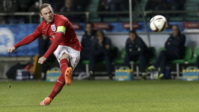 Wayne Rooney mengungkapkan kebahagiaannya menyambut laga ke-100-nya bersama Timnas Inggris saat mealwan Slovenia dalam kualifikasi Piala Eropa 2016.