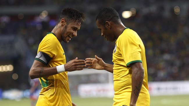 Jangan harap melihat pemain&nbsp;Brasil akan bergaya&nbsp;nyentrik dengan anting karena Carlos Dunga telah melarang itu bagi pemain tim nasional.