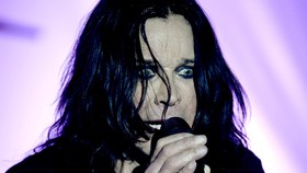 Perselingkuhan Ozzy Osbourne Terkuak dari Surat Elektronik