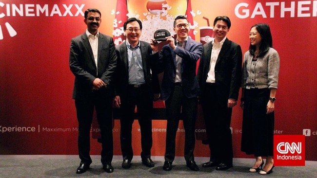 Cinemaxx berencana membangun hingga 2.000 layar dan 300 kompleks bioskop dalam 85 kota di Indonesia selama sepuluh tahun ke depan.