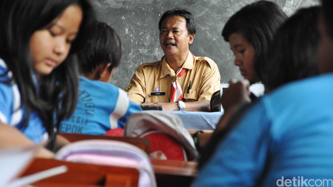 Komisi Nasional Anti Kekerasan Terhadap Perempuan mendesak Jokowi untuk tidak memilih menteri yang tidak sadar isu gender.