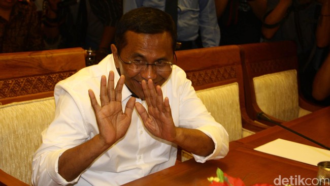 Komisaris Jenderal Budi Waseso menyatakan penyidiknya akan memanggil mantan Menteri Badan Usaha Milik Negara, Dahlan Iskan dalam perkara pencetakan sawah.