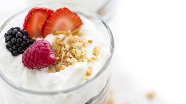 Gubernur New York Andrew Cuomo telah menandatangani undang-undang yang menjadikan yoghurt sebagai camilan resmi negara.