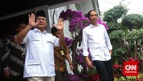 Survei: Prabowo Lawan Terkuat Jokowi di Pilpres 2019