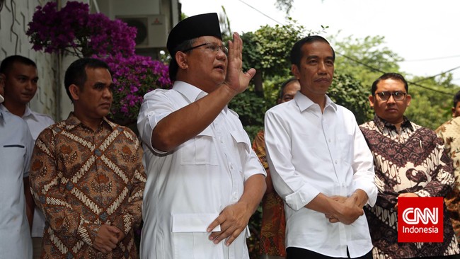 Prabowo Subianto mengatakan negara terancam karena rupiah anjlok. Hal ini buntut perekonomian yang lemah dan kekayaan alam Indonesia dikuasai pihak asing.