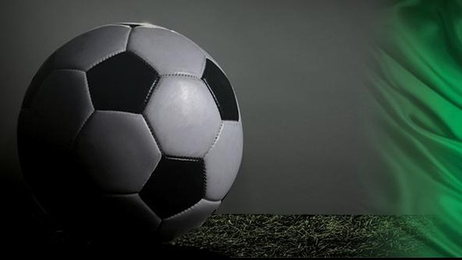 Masa depan sepak bola Italia semakin dipertanyakan setelah tiga klub lain mengalami kebangkrutan karena tak menemukan calon pembeli.