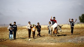 Kobani Direbut Pasukan Kurdi, Warga Mulai Kembali