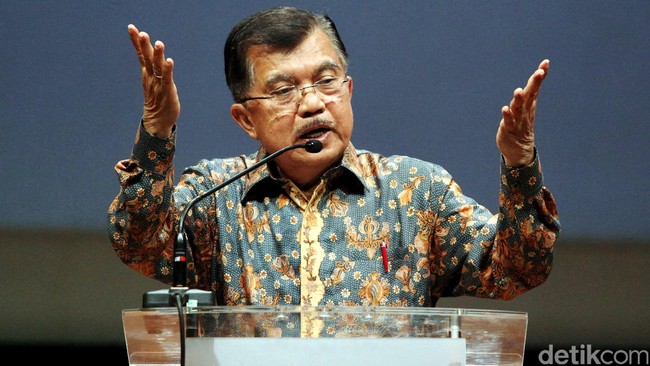 Menurut Wakil Presiden Jusuf Kalla, kalau para pekerja Indonesia tidak meningkatkan kompetensi maka lapangan pekerjaan akan direbut oleh pekerja negara lain.