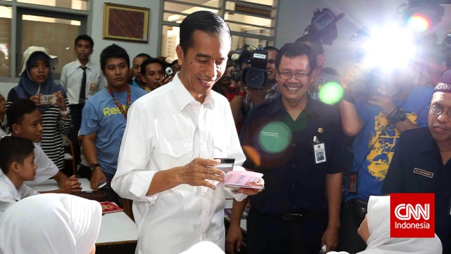 Tak mau tumpang tindih dengan program pemerintah pusat, Plt Gubernur DKI Jakarta berencana hapuskan Kartu Jakarta Pintar (KJP).