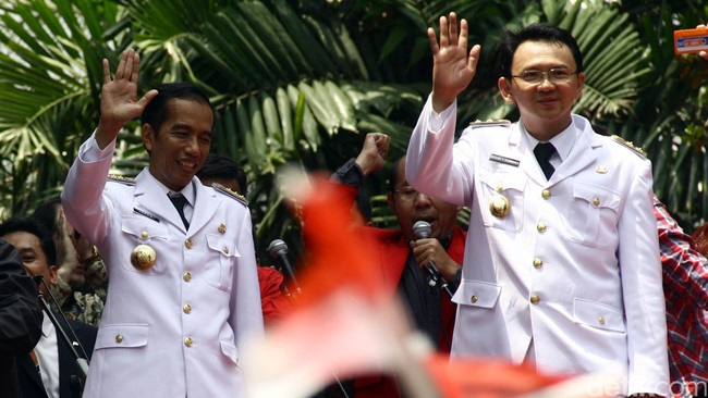 Wakil Ketua DPRD DKI Jakarta dari Fraksi PKS Triwisaksana mengatakan pihak KMP akan membicarakan masalah rapat paripurna yang dinilai menyalahi aturan.