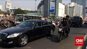 Viral Aksi Blayer Pengendara Motor Potong Konvoi Jokowi