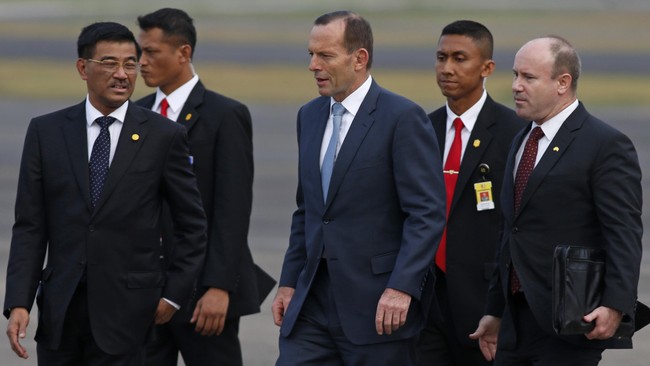 Joko Widodo menemui beberapa pemimpin negara tetangga di Istana Merdeka, Senin (20/10). Dengan masing-masing, Jokowi punya perbincangan berbeda.