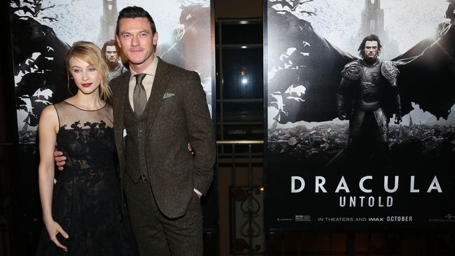 Film dengan pengeluaran tinggi&nbsp;Dracula Untold&nbsp;telah mengalahkan&nbsp;Gone Girl&nbsp;di box office global, dengan penghasilan mencapai US$ 86,8 juta.