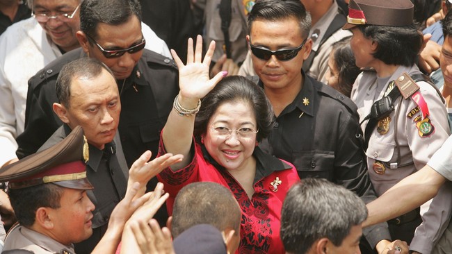 Sebagai Ketum PDIP, Megawati memiliki kewenangan untuk merombak susunan kepemimpinan Dewan Pimpinan Pusat PDIP juga menghadirkan posisi wakil ketua umum.