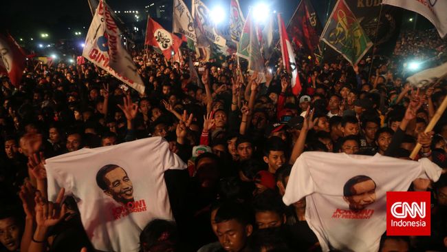 Merasa terhormat dapat kembali mendukung Jokowi, Arkarna bawakan lagu Kebyar-Kebyar.