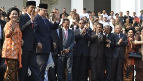 Resep Keliru Bikin 10 Bulan Ekonomi Jokowi Kontraksi