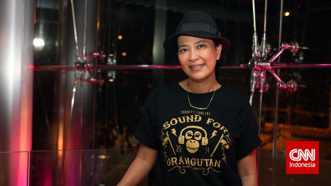 Bersama Bimbim Slank, Oppie akan bawakan tiga lagu dari album baru