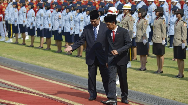 Melalui akun twitternya, SBY menyoroti pentingnya dukungan semua pihak untuk menghadapi krisis ekonomi saat ini. 