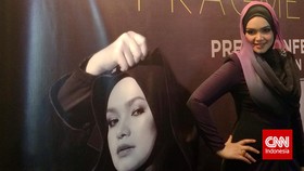 Siti Nurhaliza Apresiasi Petugas Garda Depan saat Lebaran