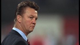 Rojo: Muka 'Bulldog' Van Gaal Menakutkan