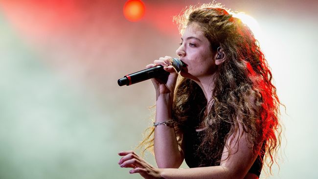 Foto yang diunggah Lorde seolah menyindir kebersamaan Kendall Jenner dan Harry Styles, serta Justin Bieber dan Hailey Baldwin.