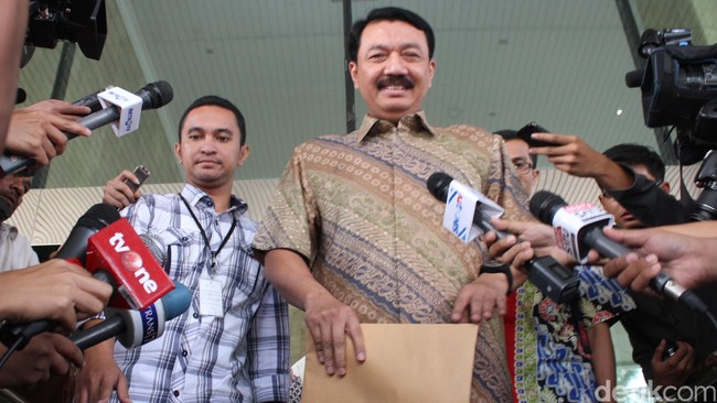 Komisi III DPR akan mendalami apakah penetapan Budi Gunawan murni penegakan hukum atau politis.