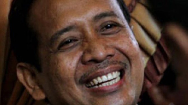 Prof. Dr. Pratikno, adalah Rektor UGM yang ditunjuk Jokowi menjadi Menteri Sekretaris Negara. Ia sudah lebih dulu bertugas sebelum kabinet diumumkan.