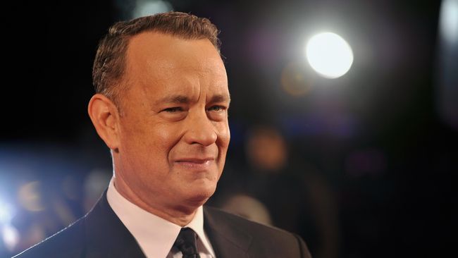 Baru saja merilis kisah Alan Bean Plus Four, pada akhir Oktober lalu, berikutnya aktor kaliber Oscar Tom Hanks siap merilis kisah baru: cerpen fiksi.