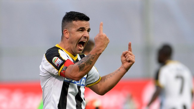 Ketika bertanding di laga perpisahannya, Antonio Di Natale merasa santai. Tapi ketika duduk di ruang ganti, ia menangis keras layaknya bayi.