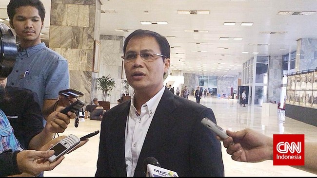PDI Perjuangan menilai tindakan KPK menetapkan calon Kepala Kepolisian Komisaris Jenderal Budi Gunawan sebagai tersangka adalah keputusan yang tak arif.