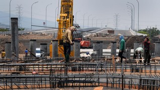 DPR soal TKA: Indonesia Kurang Berdaulat di Hadapan Investor