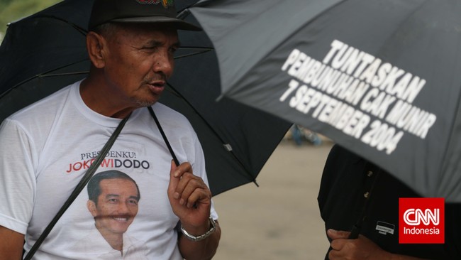 Presiden Joko Widodo didesak tuntaskan pelanggaran HAM dalam sektor konflik agraria. Sedikitnya ada 77 kasus Sumber Daya Alam sepanjang 2014.