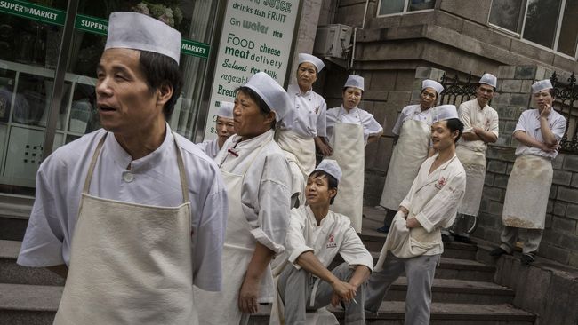 Sulitnya melakukan tindakan hukum terhadap pembajakan bisnis kuliner di Tiongkok disebabkan karena kurangnya kesadaran melindungi merek dagang seseorang.