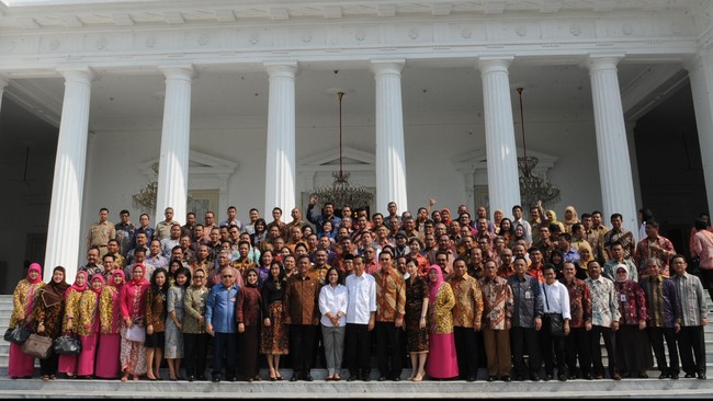 Perubahan nomenklatur kementerian perlu untuk menunjukan prioritas pembangunan, tetapi yang terpenting perbaikan koordinasi dan kinerja.