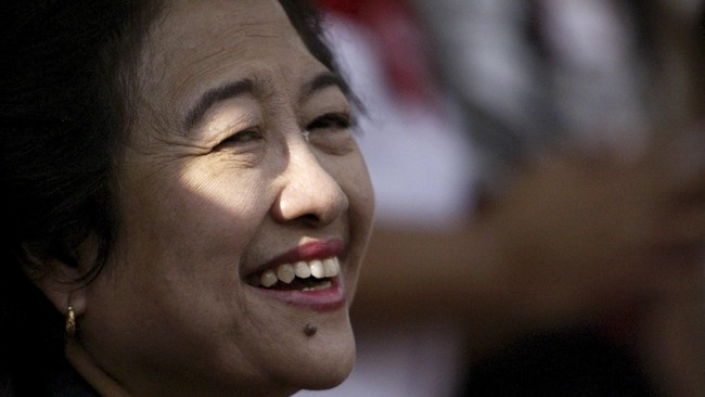 DPR mengundang sejumlah mantan pejabat tinggi negara dan ulama untuk menyaksikan pidato Raja Salman. Megawati Sukarnoputri masuk dalam daftar tamu itu.