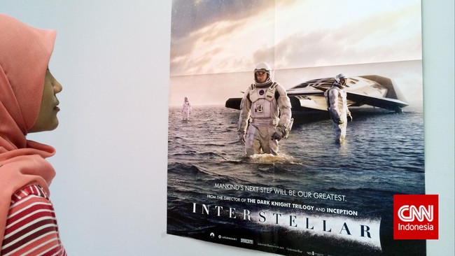 Lubang cacing alias worm hole disebut di film Interstellar. Apakah teori dari Albert Einstein itu sudah terbukti atau fiksi belaka?