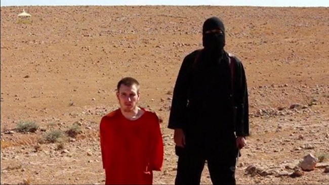 ISIS merekrut anak dan remaja untuk berada di barisan tentara mereka. Anak-anak dilatih keras dan dipaksa menyaksikan kekejaman kelompok militan ini.