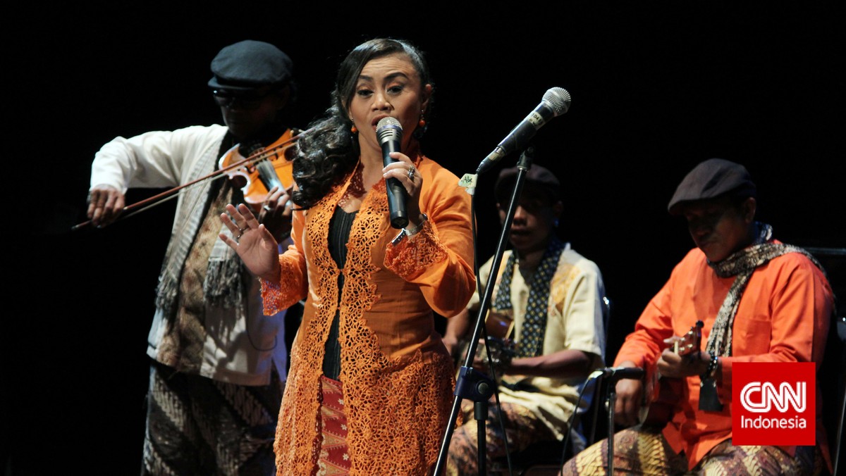 Gema Keroncong yang Sayup Terdengar