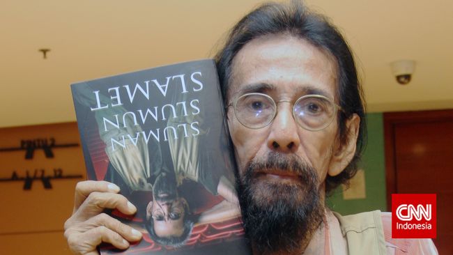 Slamet Abdul Sjukur dikenal tegas dengan gaya bicara blak-blakan. Namun di mata kawan baiknya, sang maestro asyik diajak berteman.