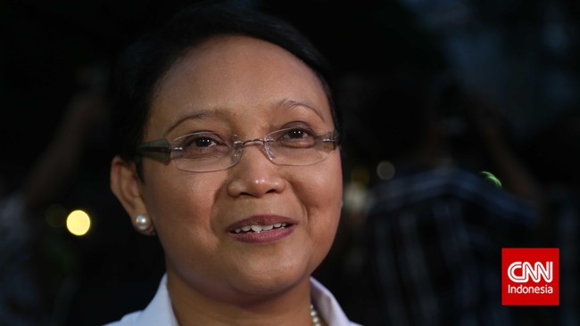 Retno Marsudi,&nbsp;resmi diumumkan sebagai menteri luar negeri baru di Kabinet Kerja &nbsp;dan juga menteri luar negeri wanita pertama di Indonesia.