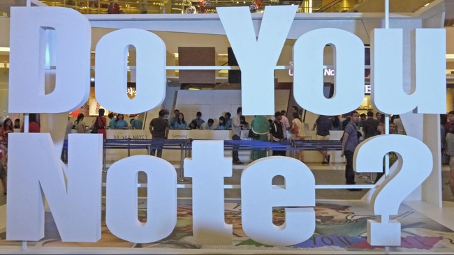 Diam-diam Samsung meluncurkan varian baru Galaxy Note 4. Ponsel bongsor terbaru ini diklaim punya spesifikasi lebih baik dibading dua versi sebelumnya.
