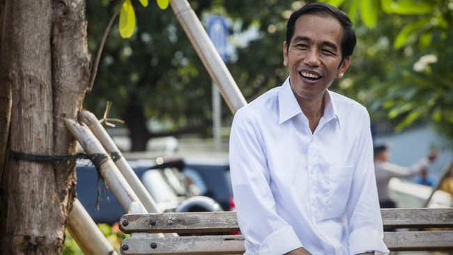 "Kita harus mendukung presiden baru karena dia ingin menyelesaikan masalah HAM."&nbsp;Joshua Oppenheimer, sutradara asal Amerika yang mengucapkannya.